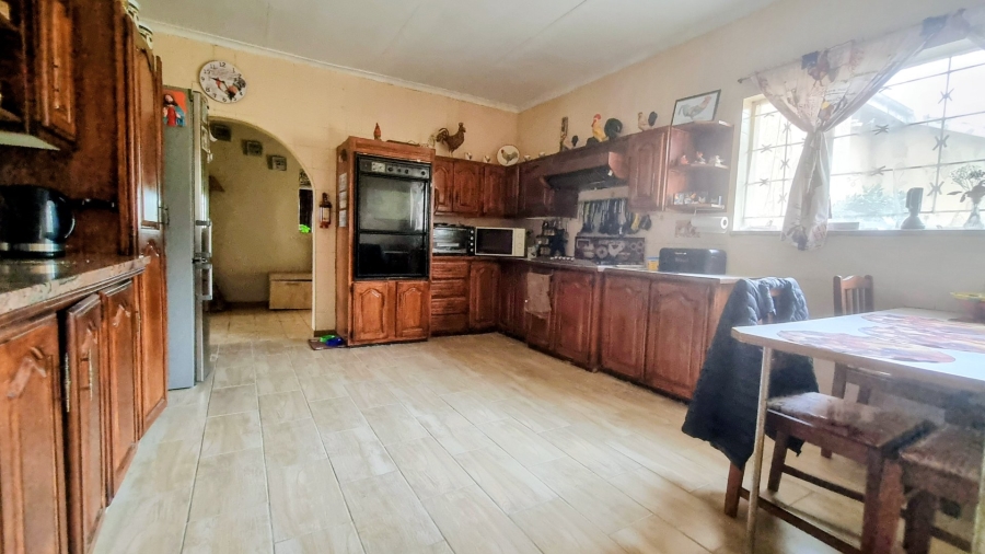 4 Bedroom Property for Sale in Deneysville Free State